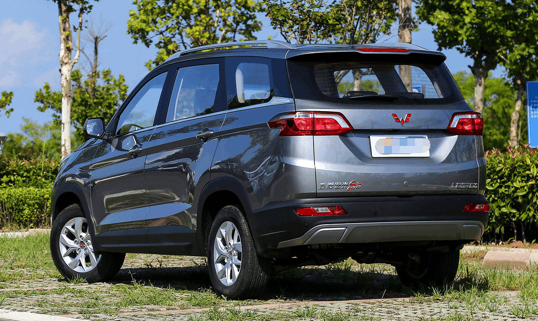 五菱宏光最新款suv