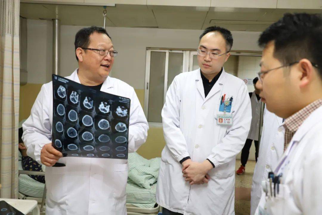 冯现学最新消息脑出血