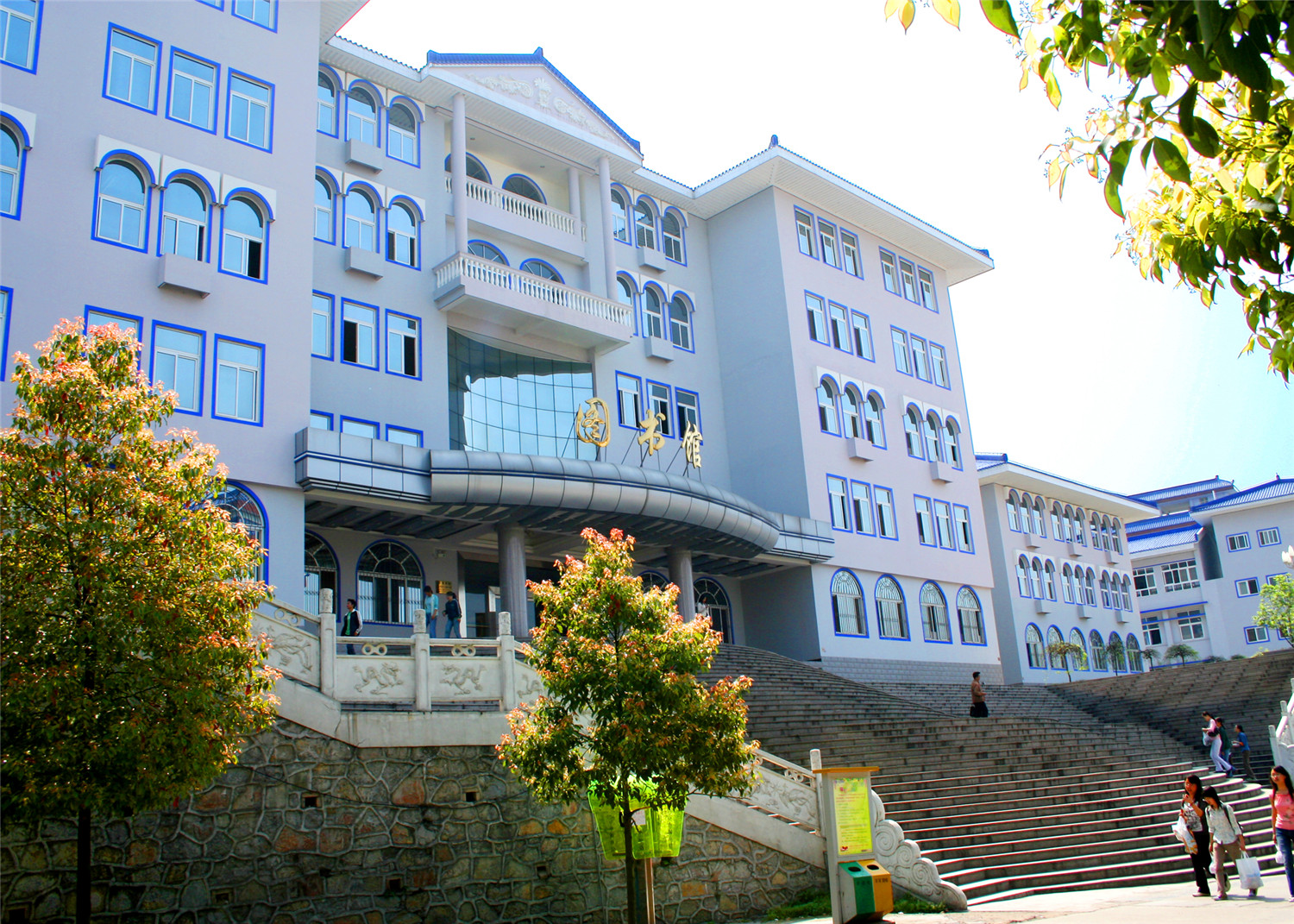 湖北民族学院最新消息